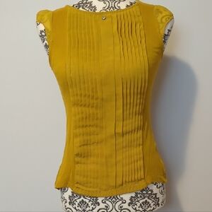 H&M Mustard Pintuck Sleeveless Camisole